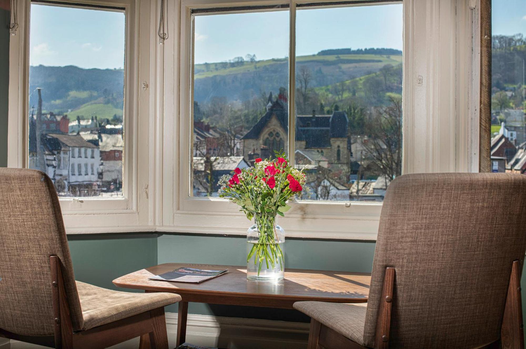 Riversdale House Bed & Breakfast ランゴレン エクステリア 写真